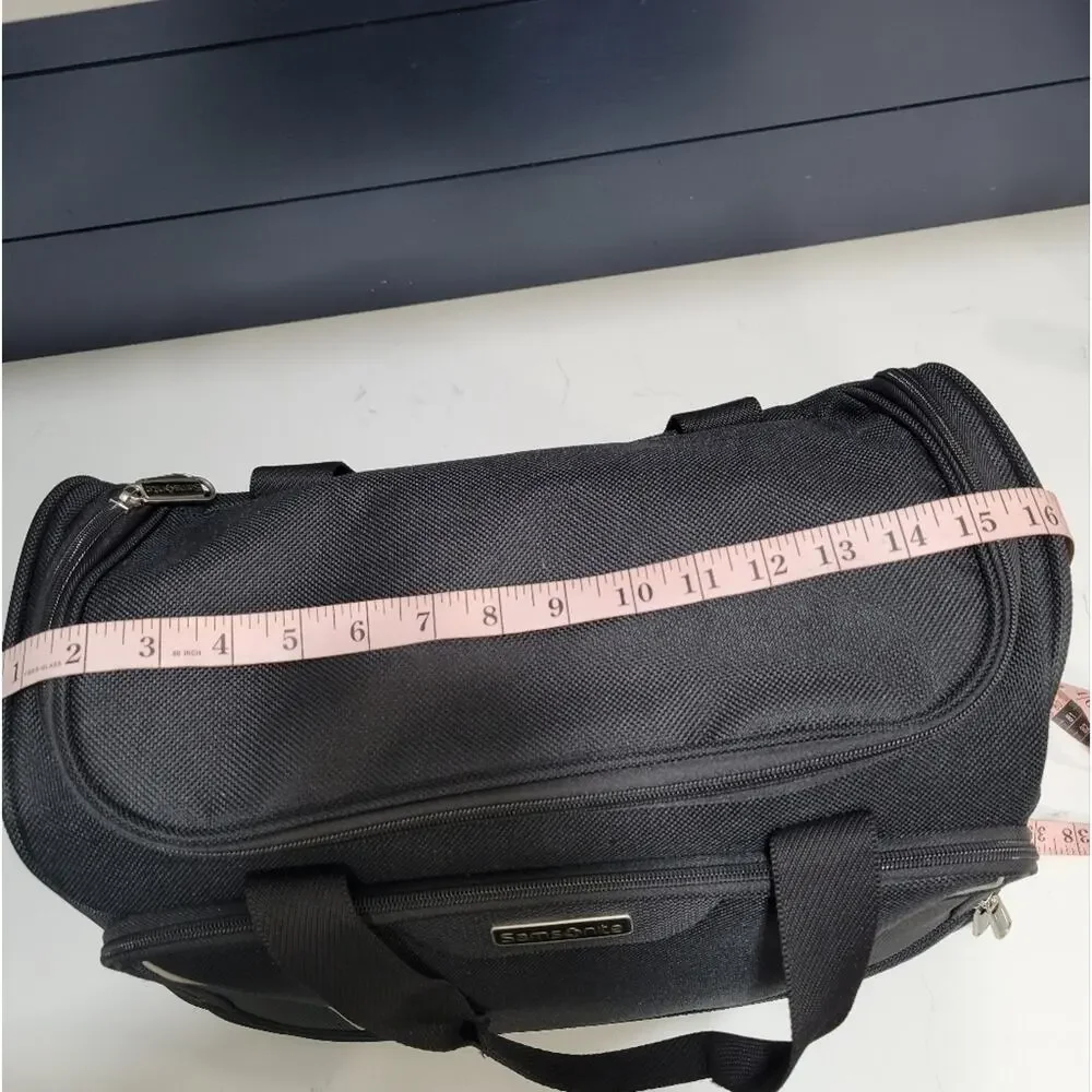 Samsonite Travel Tote Laptop Sleeve Zippered pockets EUC Measurements in photos